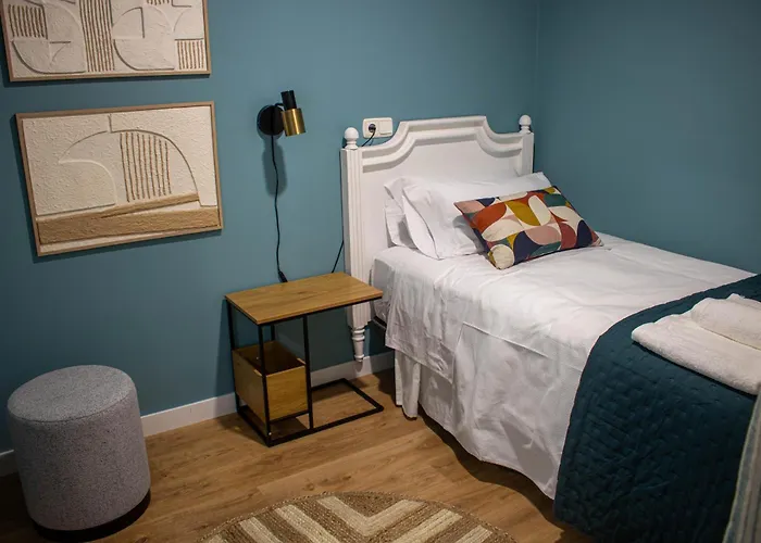 Lubians * 庞特维德拉